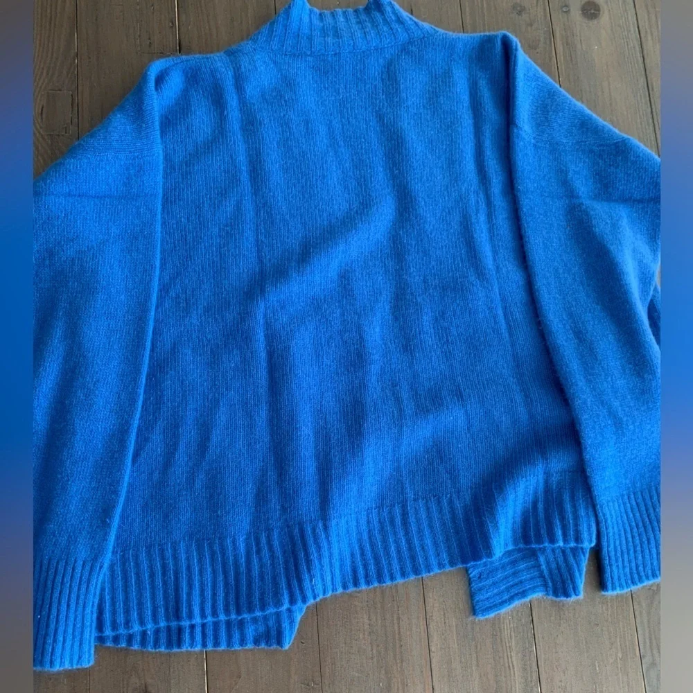 Portolano 100% cashmere blue sweater cardigan NWT